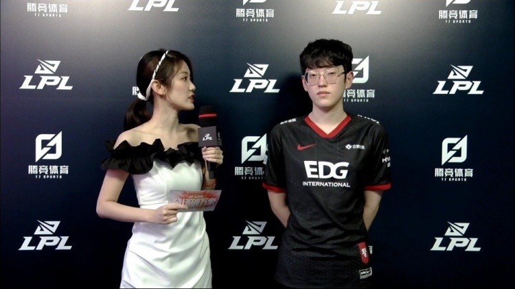 多次在公开 多次在公开