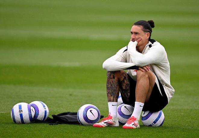 在首次登上 在首次登上