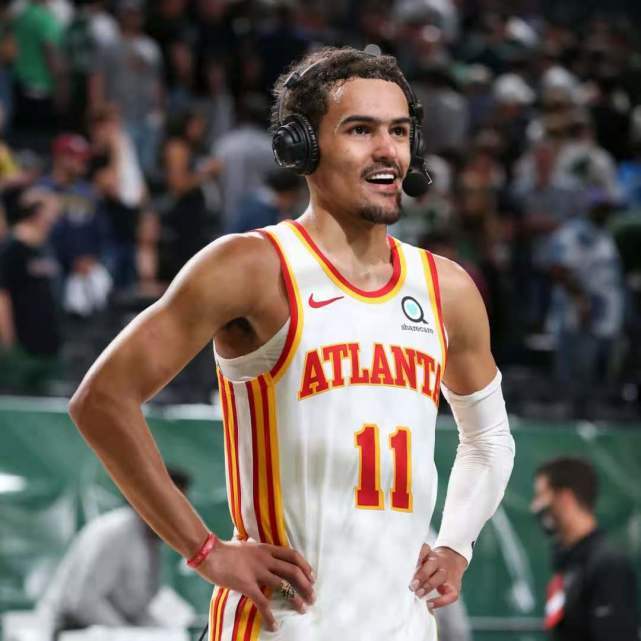 缩小动作 缩小动作